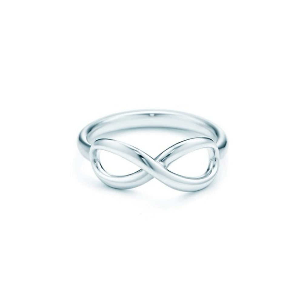 Tiffany & Co. Sterling Silver Figure 8 Signature Infinity Band Ring Size 6 1/2